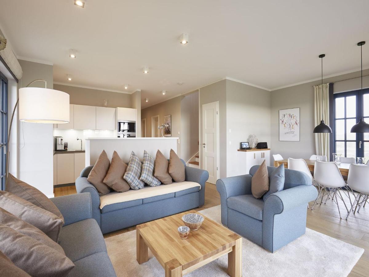Ferienhaus Reetland Am - Luxus Reetdachvilla Mit 3 Schlafzimmern, Sauna Und Kamin F12
