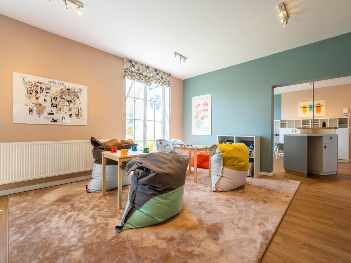 Reetland Am - Luxus Reetdachvilla Mit 3 Schlafzimmern, Sauna Und Kamin F12 Ferienhaus